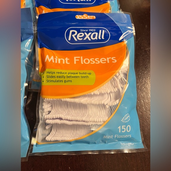 Mint Flossers 6 bags 150ct=900ct - Picture 4 of 5